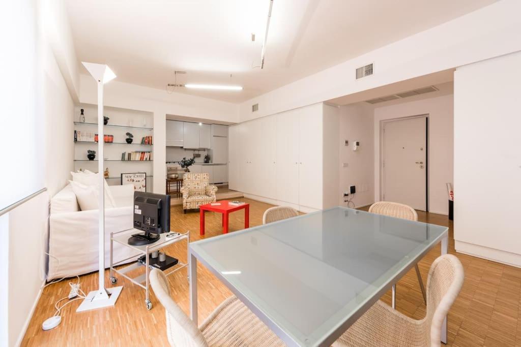 New Cosy Apartment Near To Petruzzelli Theatre Bari Exterior photo